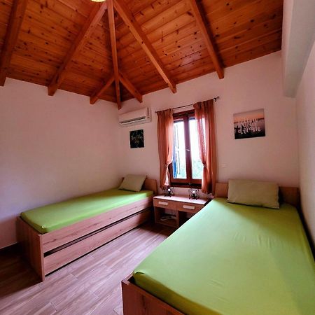 Giannitsa'S House Villa Galaxidi ภายนอก รูปภาพ