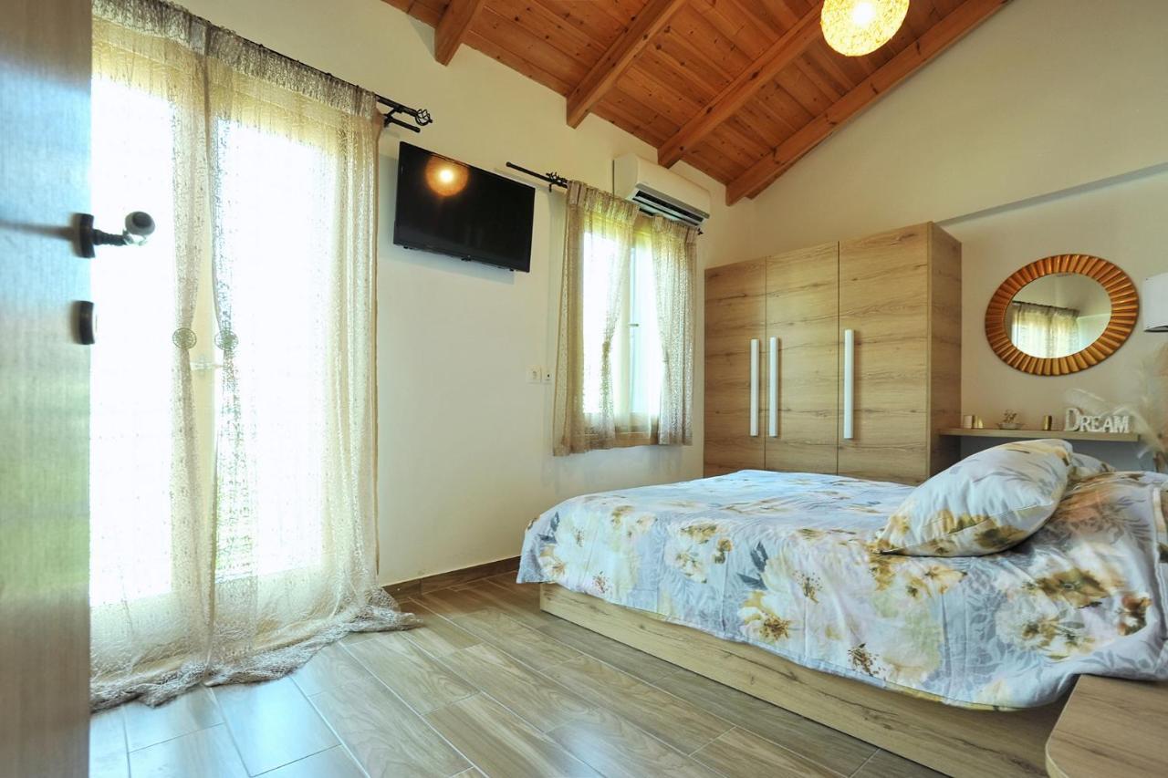 Giannitsa'S House Villa Galaxidi ภายนอก รูปภาพ