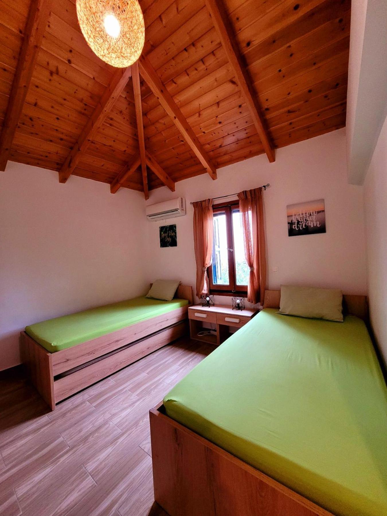 Giannitsa'S House Villa Galaxidi ภายนอก รูปภาพ